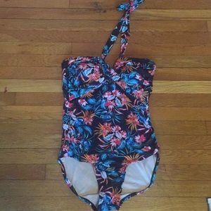 Brand new bathing suit